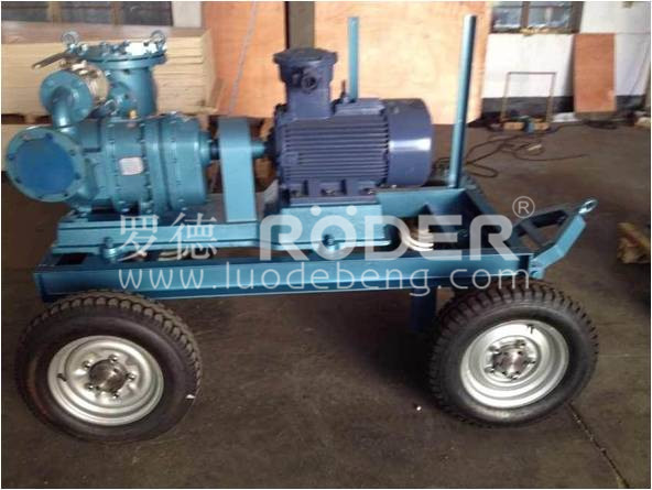 移動(dòng)泵車 移動(dòng)泵車