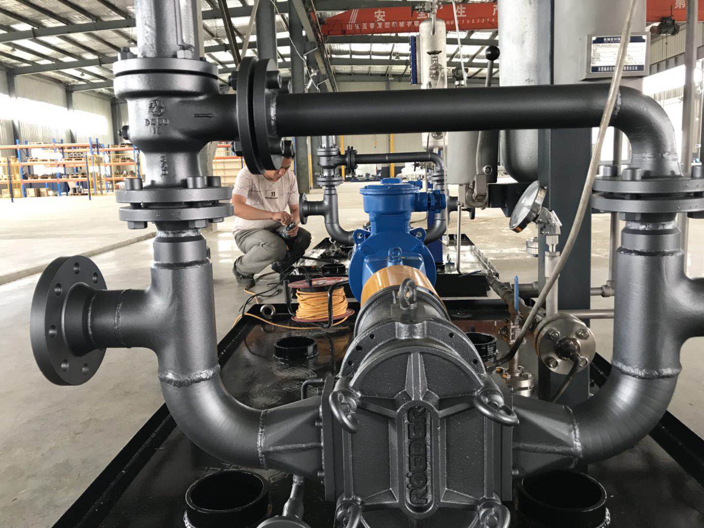 無堵塞轉(zhuǎn)子泵高效節(jié)能且耐磨損維護(hù)費(fèi)用低。